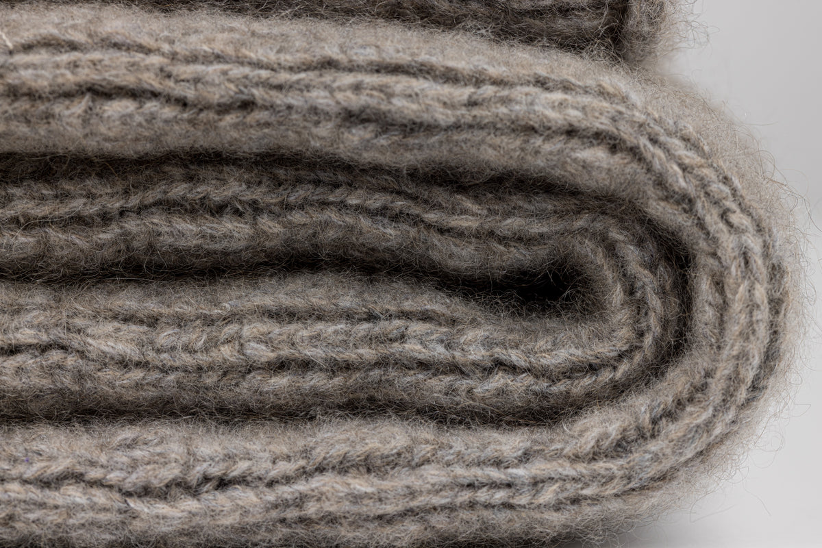 Cashmere Throw – Stone
